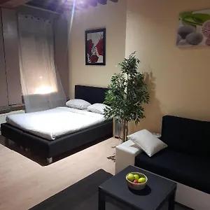 Cute,cosy,comfortable Studio In The Heart Of , Antwerpen Belgien